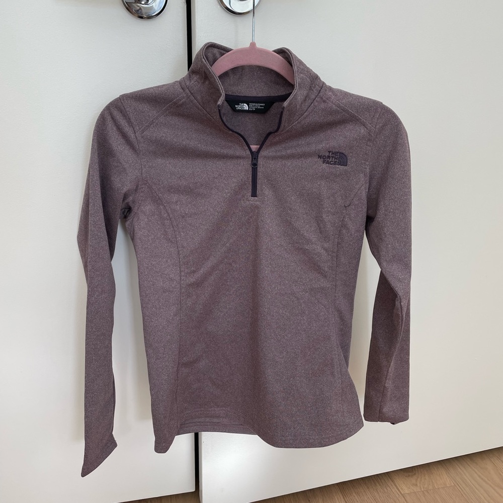 XS North Face Quarter-Zip Pullover